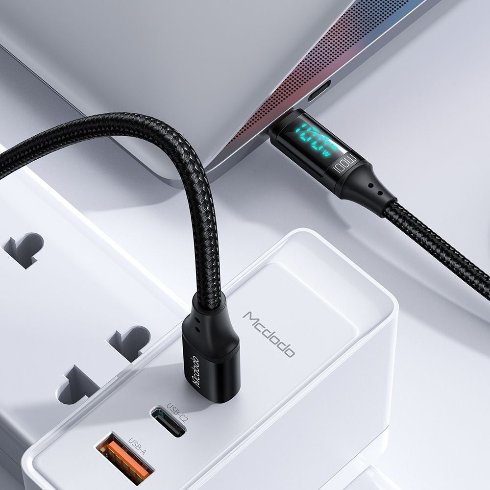 USB-C - USB-C Data- en Oplaadkabel McDodo CA-1100 Display, 100W, 1.2m, Zwart