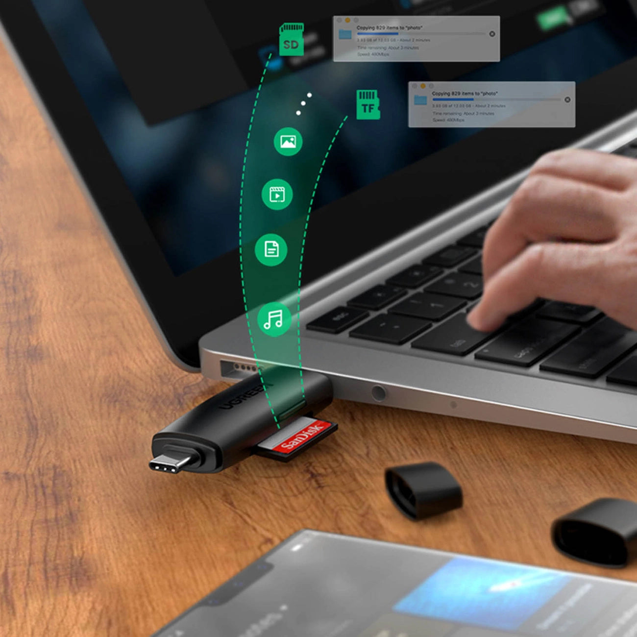 USB / USB-C-kaartlezer UGREEN CM304, SD - microSD, Zwart