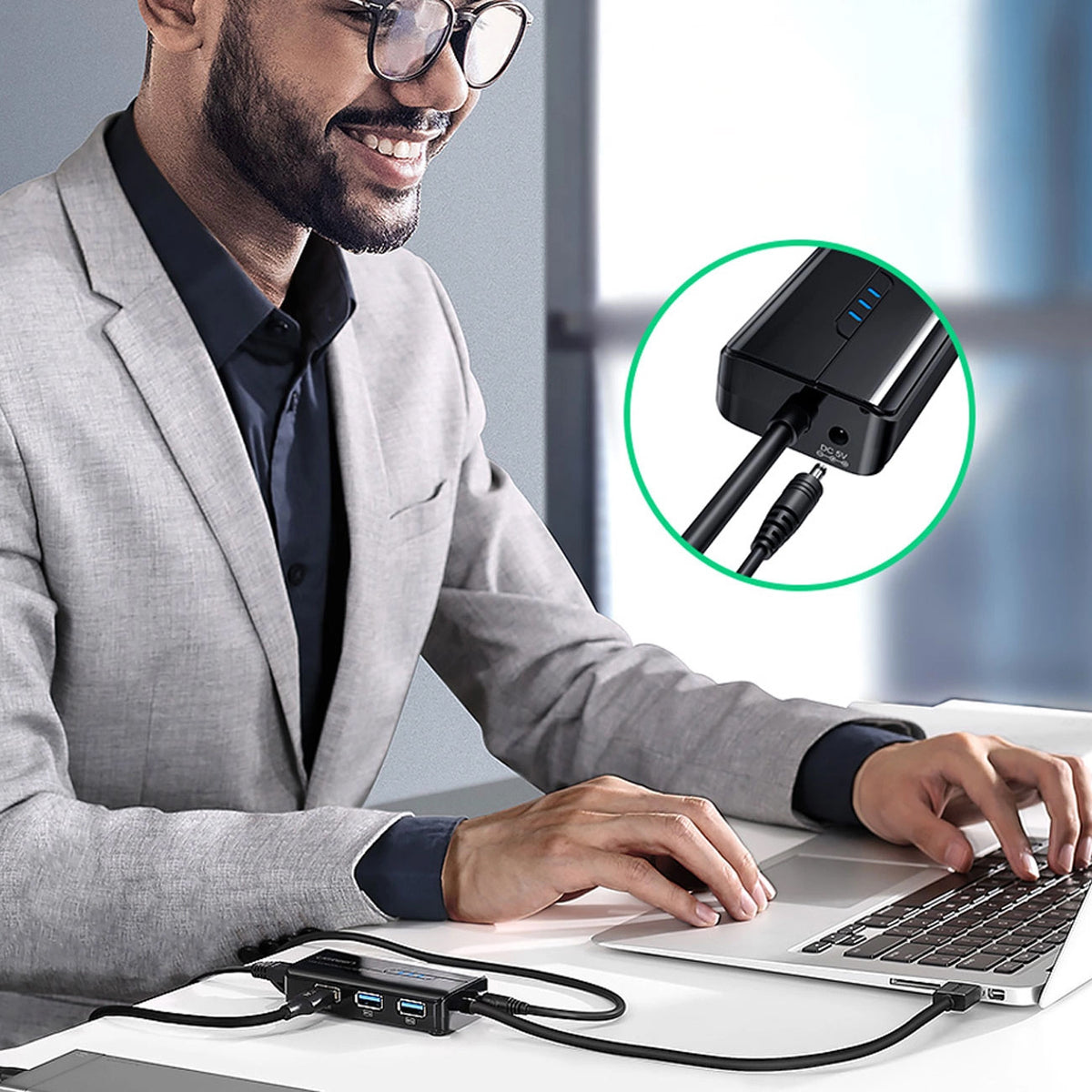 Hub USB UGREEN 20265, 3 x USB-A 3.0 - 1 x RJ45, Zwart