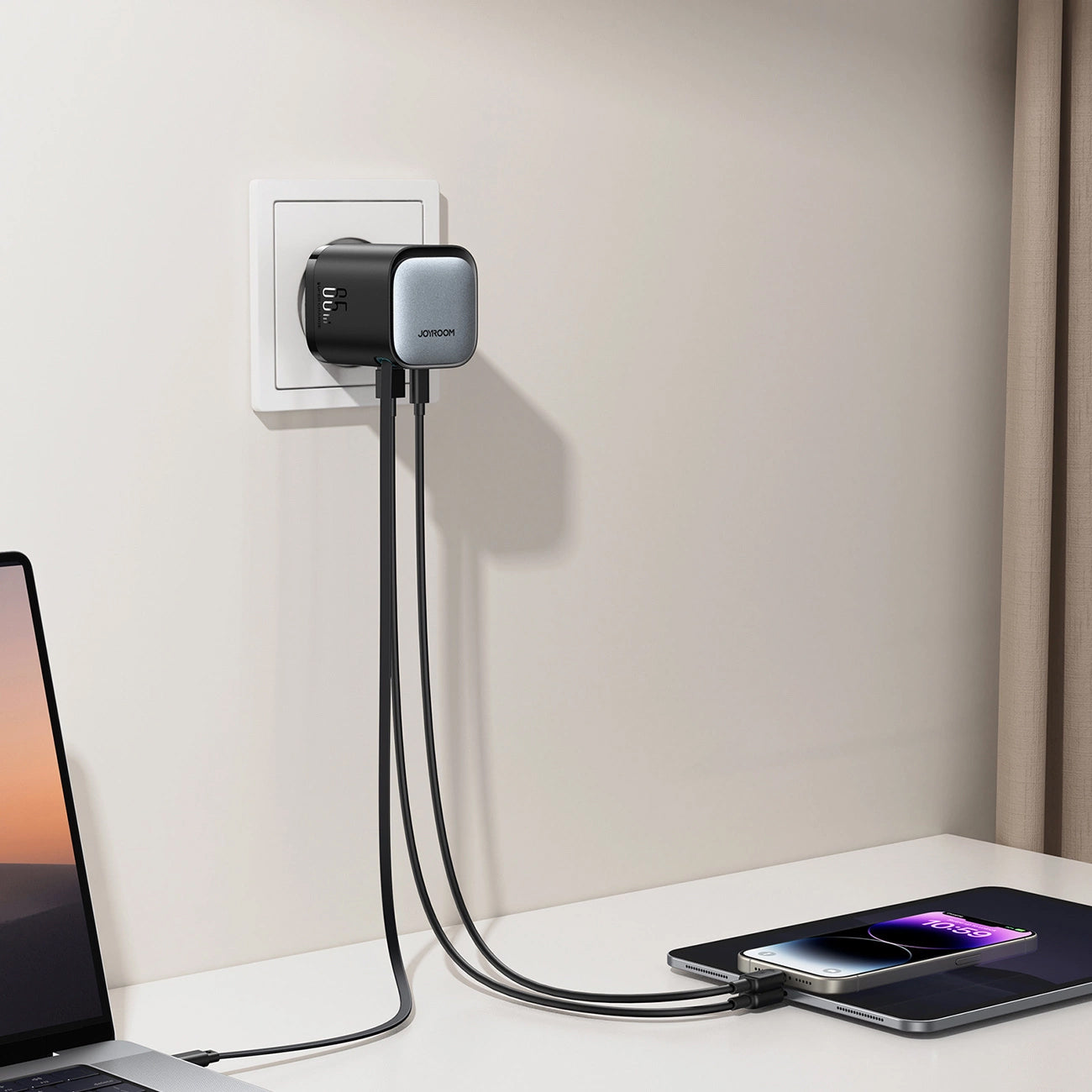 Joyroom JR-TCL02 USB-C kabelnetwerklader JR-TCL02, 65W, 3A, 1 x USB-A - 1 x USB-C, Zwart