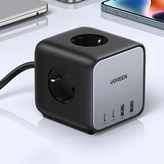 Netwerkoplader UGREEN CD268, 65W, 4.5A, 2 x USB-A - 2 x USB-C - 3 x Schuko, Grijs