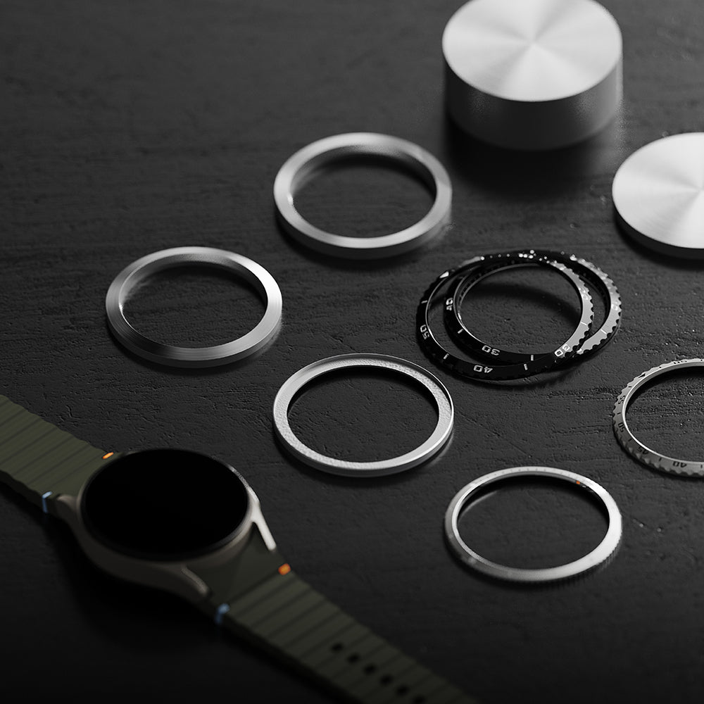 Ringke Styling Beschermingsframe voor Samsung Galaxy Watch7 40mm, Model 5, Zilverkleurig