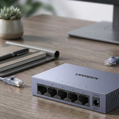 UGREEN CM933 Netwerkswitch (65956EU), 5 x RJ45, Zwart