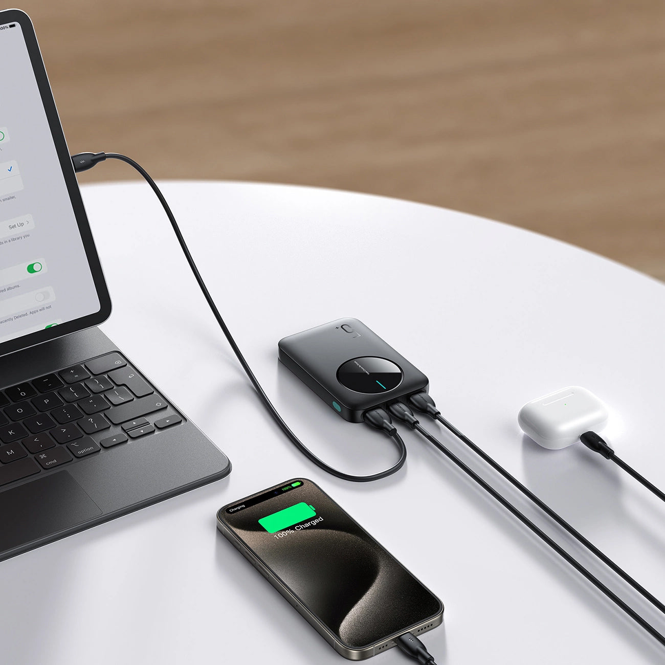 Externe Batterij Joyroom JR-PBF13, 5000mAh, 12W, 1 x USB-C - 2 x USB-A, Zwart
