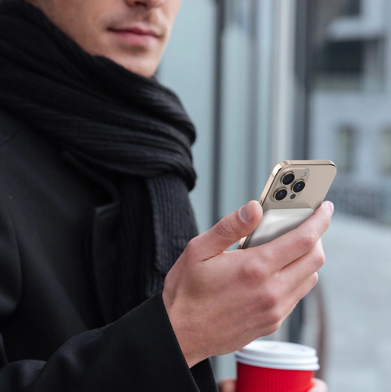 Dudao K26s Externe Draadloze Batterij, 5000mAh, 20W, PD + FQI, 1 x QI - 1 x USB-C, Wit