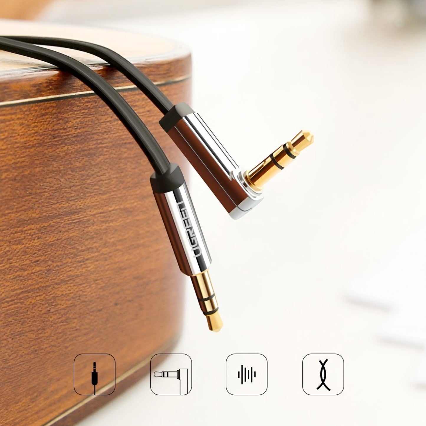 UGREEN AV119 Angled 3.5mm - 3.5mm Audio Cable, 2m, Black