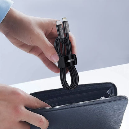 USB-C - Lightning Data- en Oplaadkabel Acefast C23-01, 30W, 1.2m, Zwart