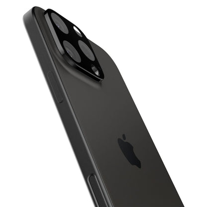 Spigen Optik Beschermfolie voor Achtercamera van Apple iPhone 15 Pro Max / 15 Pro, Glasbeschermd, Volledig gelijmd, Set 2 stuks, Zwart AGL05273 