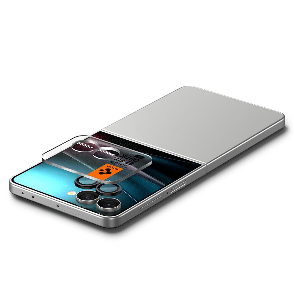 Beschermfolie Achtercamera Spigen GlastR EZ FIT Optik Pro HD voor Samsung Galaxy Z Flip7 F766, Gehard Glas, Set van 2 stuks, Zwart AGL09587