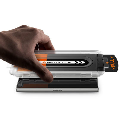 Spigen GlastR EZ FIT Pro HD Exterior Screen Protector for Samsung Galaxy Z Fold7 F966, Tempered Glass, Full Glue AGL09580