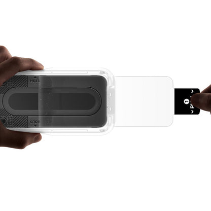 Spigen GlastR EZ FIT Pro schermbeschermfolie voor Nothing Phone (4a) Pro, gehard glas, full glue, set van 2 stuks AGL11681