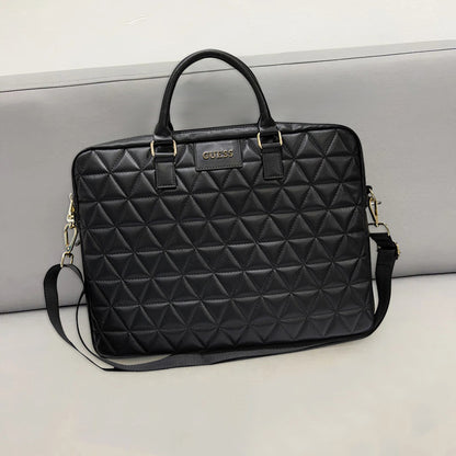 Guess Quilted tas voor 15 inch laptop, Roze
