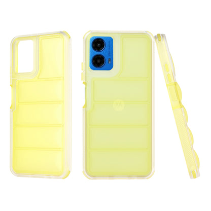 Hoes voor Motorola Moto G45 / G34, Techsuit, Wave Shield, Geel