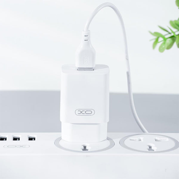 Netwerkoplader met microUSB-kabel XO Design L99, 12W, 2.4A, 1 x USB-A, Wit