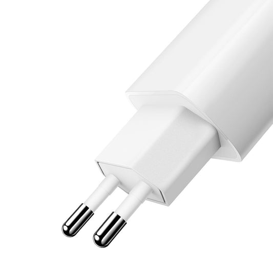 Netwerkoplader met USB-C Kabel McDodo CH-6721 Aanbieding, 12W, 2.4A, 2 x USB-A, Wit