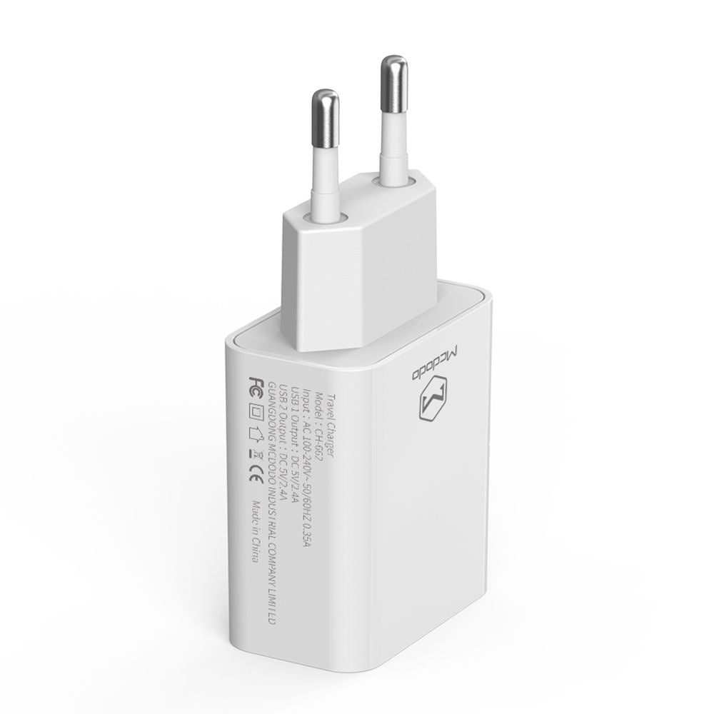 McDodo CH-6721 Network Charger with USB-C Cable Offer, 12W, 2.4A, 2 x USB-A, White