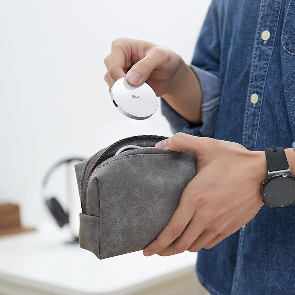 ESR HaloLock Wireless Network Charger, 15W, 1.67A, White