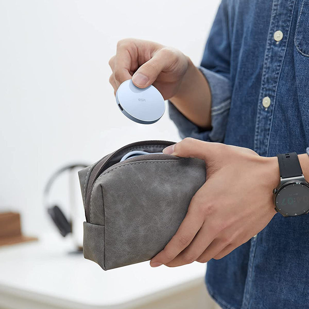 ESR HaloLock Wireless Network Charger, 15W, 1.67A, Blue