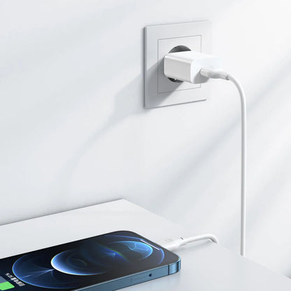 Netwerkoplader XO Design L99, 12W, 2.4A, 1 x USB-A, Wit