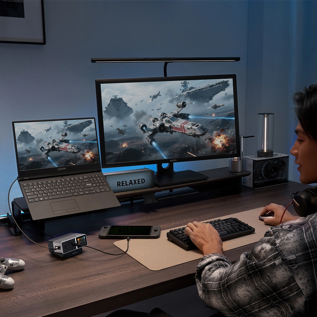 Cuktech TA3005U laadstation, 300W, 1 x DC - 1 x USB-A - 3 x USB-C, Grijs
