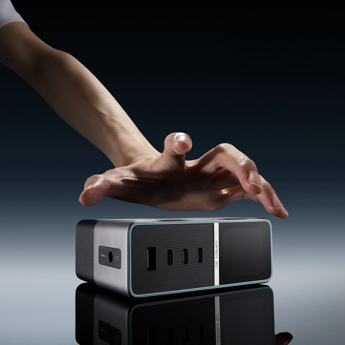 Cuktech TA3005U laadstation, 300W, 1 x DC - 1 x USB-A - 3 x USB-C, Grijs